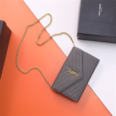 Y.S.L CLASSIC CASSANDRA CHAIN WALLET IN GRAIN DEPOUDRE LEATHER Grey Color Gold Tone Metal