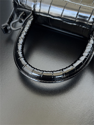 Women’s Hourglass XS Handbag Crocodile Embossed In Black-Black