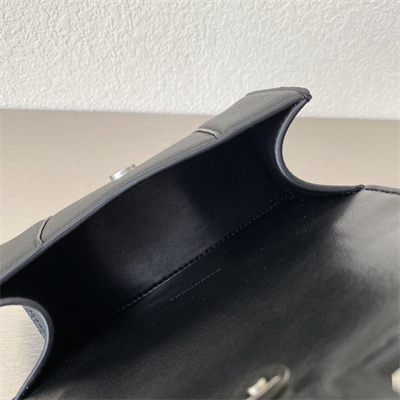 Women’s Hourglass XS Handbag Grained Calfskin In Black-Silver