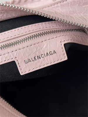 Women’s NEO Cagole XS Handbag In Arena Lambskin Ice Pink Color