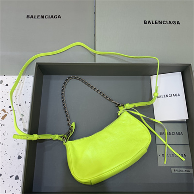 Women’s Le Cagole Mini Bag With Chain In Arena Lambskin Fluorescent Green Color