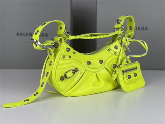 Women’s Le Cagole XS Shoulder Bag In Arena Lambskin Fluorescent Green Color