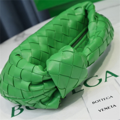 BV Mini Jodie In Lambskin Leather Grass Green Color