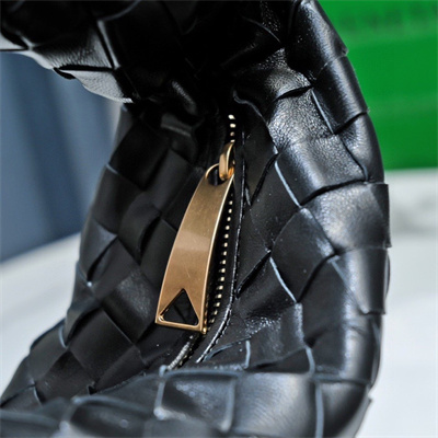 BV Mini Jodie In Lambskin Leather Black-Gold Color