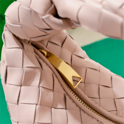 BV Mini Jodie In Lambskin Leather Lotus Color