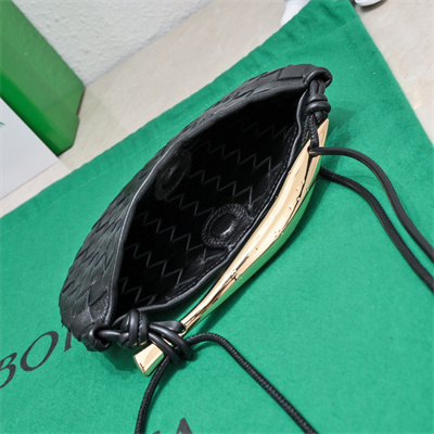 BV Mini Sardine Cross Body Bag In Lambskin Black Color