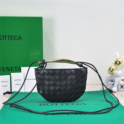 BV Mini Sardine Cross Body Bag In Lambskin Fondant Color