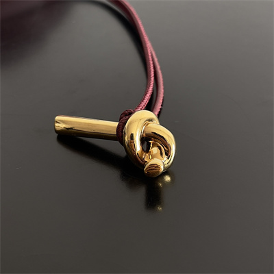 BV Long Clutch Andiamo With Handle In Lambskin Leather Barolo Color