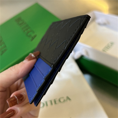 BV Card holder In Calfskin Leather Black/Cobalt Blue