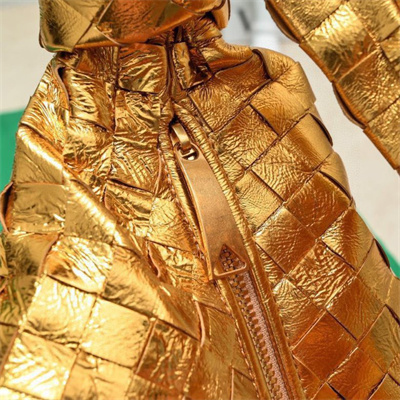 BV Teen Jodie In Lambskin Leather Gold Color