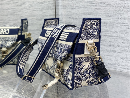 CD Small Camp Bag Blue R??ve d’Infini Embroidery