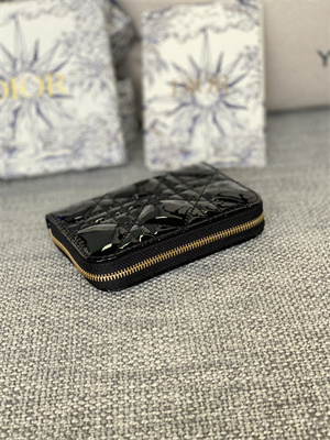 CD  Voyageur Small Coin Purse Supple Cannage Patent Calfskin Black S0985