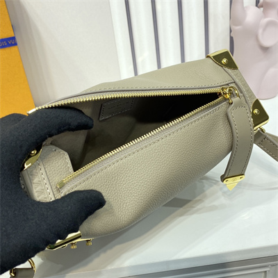 LV Side Trunk MM Grained Calfskin Grey M25072