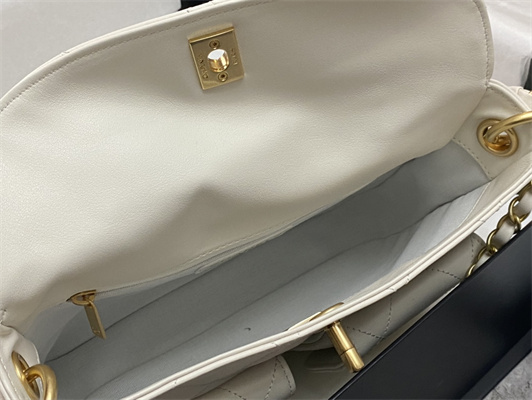 Chanel Hobo Handbag Shiny calfskin Gold Tone Metal White AS4743