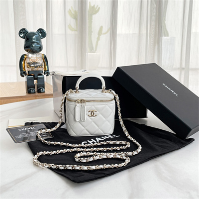 Chanel Small Vanity Case With Chain Lambskin Gold Tone Metal White AP2198