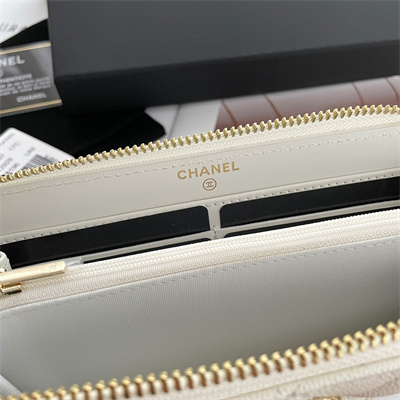Chanel Long Zippy Wallet Grained Calfskin White AP3397