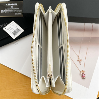 Chanel Long Zippy Wallet Grained Calfskin White AP3397