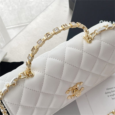 Chanel Clutch With Chain Lambskin Gold Tone Metal White AP3797