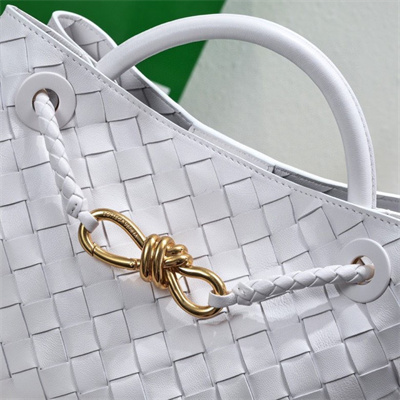 BV Small Andiamo Top handle bag Lambskin Leather White