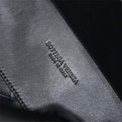 BV Small Andiamo Top handle bag Lambskin Leather Black