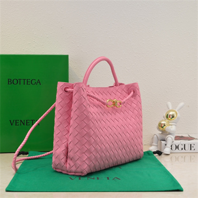 BV Medium Andiamo Top handle bag Lambskin Leather Ribbon