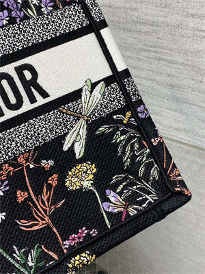 CD Medium Book Tote Black Multicolor Dior Herbarium Embroidery