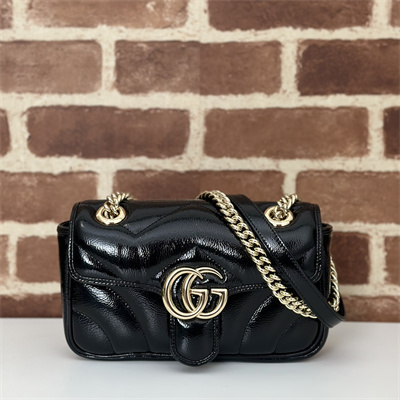 Gucci GG MARMONT Small  Shoulder Bag Patent Leather Black 446744