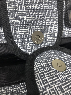 Chanel Deauville Large Shopping Bag Mixed Fibers Gold Tone Metal Black A66941