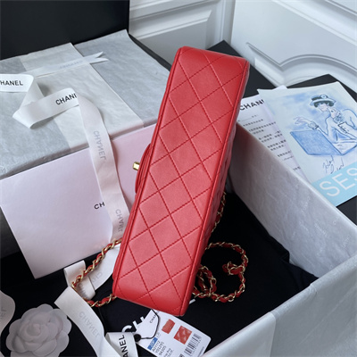 Chanel Medium Classic Flap Bag Lambskin Gold Tone Metal Red 01112