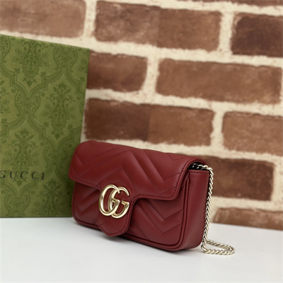 Gucci GG MARMONT  MINI BAG Burgundy 476433