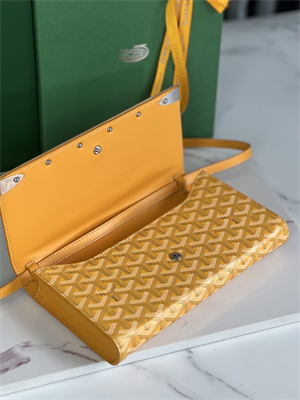 Goyard Monte-Carlo PM Clutch Goyardine Canvas & Cervon Calfskin