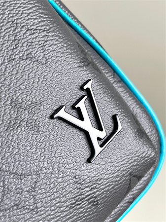 L.V Avenue Slingbag PM Monogram Eclipse Reverse coated canvas Turquoise M11703