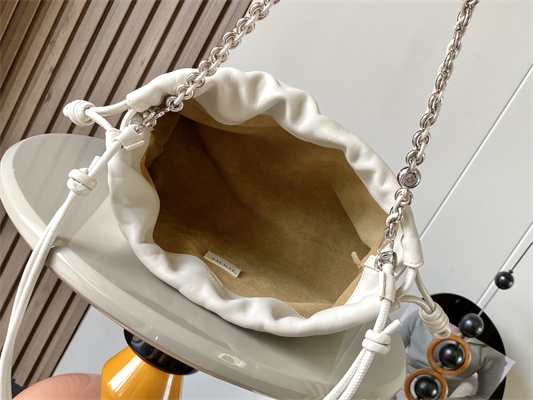 Loewe Medium Flamenco Purse in  Mellow nappa Lambskin