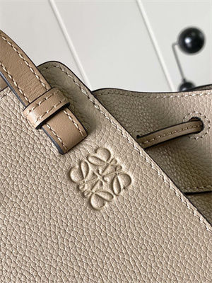 Mini Hammock drawstring in Soft Grained calfskin