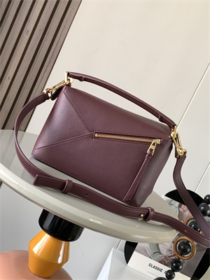 Loewe Small Puzzle Bag In Classic Calfskin