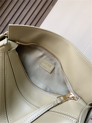 Loewe Small Puzzle Bag In Classic Calfskin