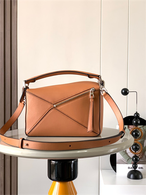 Loewe Small Puzzle Bag In Classic Calfskin