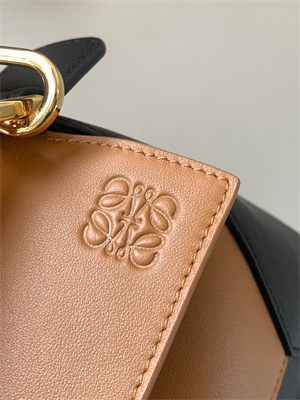 Loewe Small Puzzle Bag In Classic Calfskin