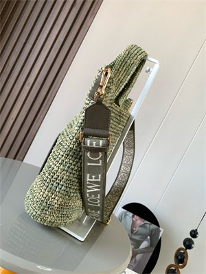 Loewe Mini Slit bag in raffia and calfskin