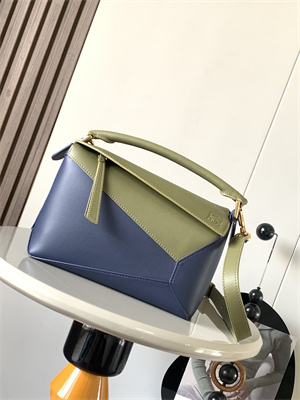 Loewe Small Puzzle Bag In Classic Calfskin