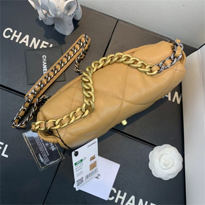 Chanel 19 Handbag Lambskin Gold Double C Metal Brown AS1160