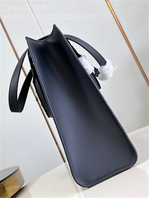 L.V Sac Plat 24H Embossed Taurillon cowhide leather Black M24786