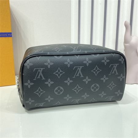 L.V Toiletry Bag Monogram Eclipse M11750