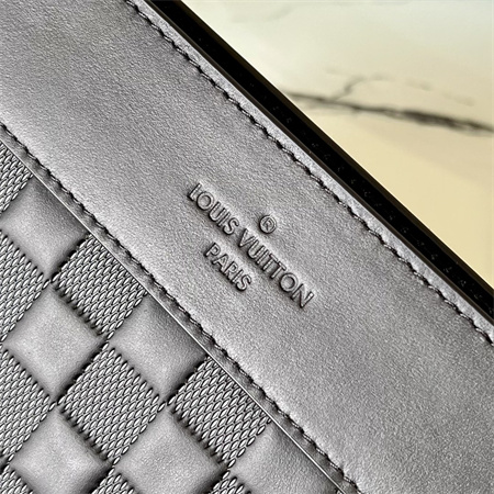 L.V Stand Pouch Damier Infini Black N64050