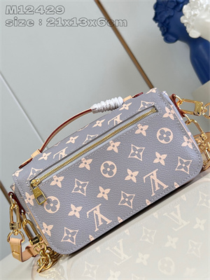 L.V POCHETTE MÉTIS EAST WEST Monogram coated canvas Parisian M12429