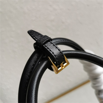 Prada Medium Galleria  leather bag Black Color 1BA863