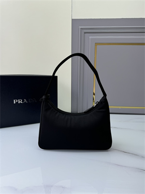 Prada Re-Nylon Re-Edition 2000 mini-bag Black 1NE515