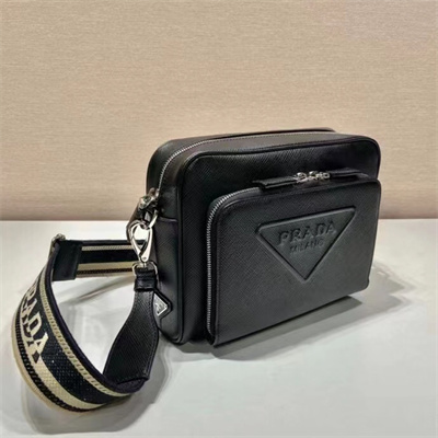 Prada Saffiano Leather shoulder bag In Black 2VH152