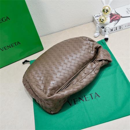 BV Small Jodie In Lambskin Leather Taupe Grey Color