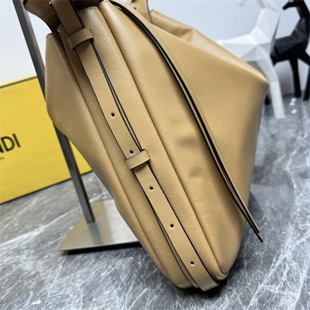 Fendi Simply Large Calfskin Bgg Brown Color